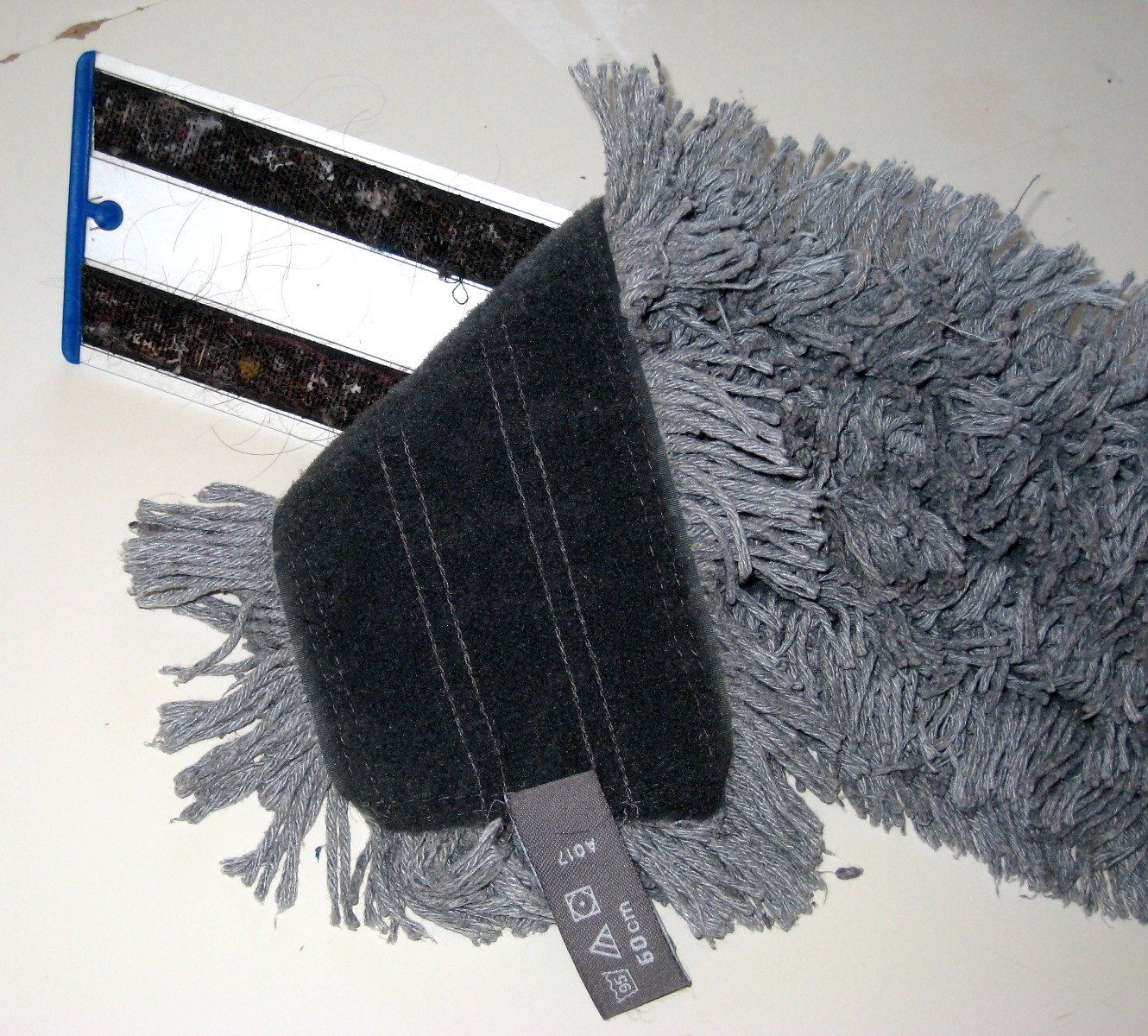 Mop, velcro mop and handle